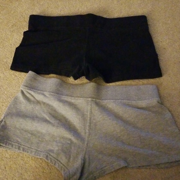 So Shorts - Picture 2 of 3